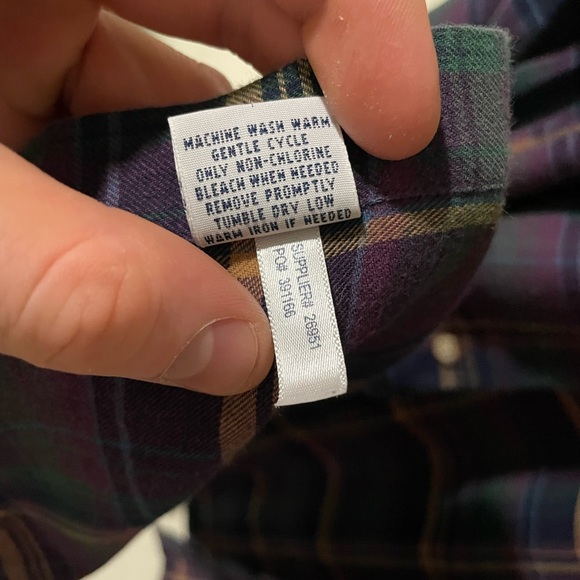 Ralph Lauren Casual Button Down Shirt in Purple and Green - Picture 6 of 6